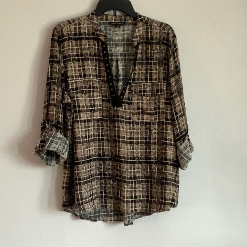 Printed Lace front Popover